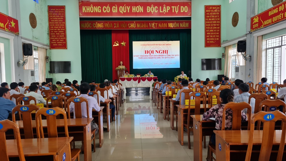 UBND huyện Chư Prông: Sơ kết tình hình thực hiện nhiệm vụ công tác quý I; triển khai nhiệm vụ công tác quý II năm 2024
